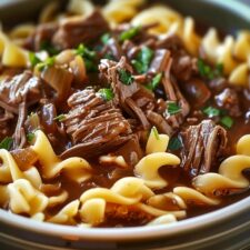Crockpot Beef and Noodles Recipe